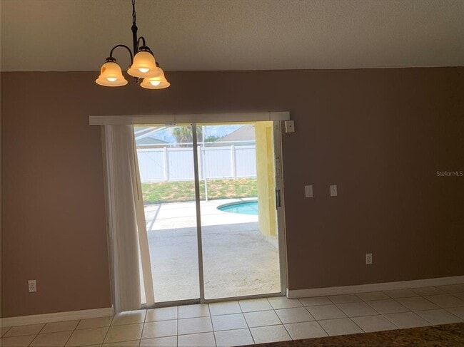 Building Photo - 7817 Laurel Oak Ln