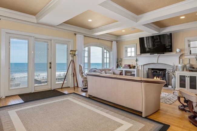 Building Photo - 1138 Ocean Blvd
