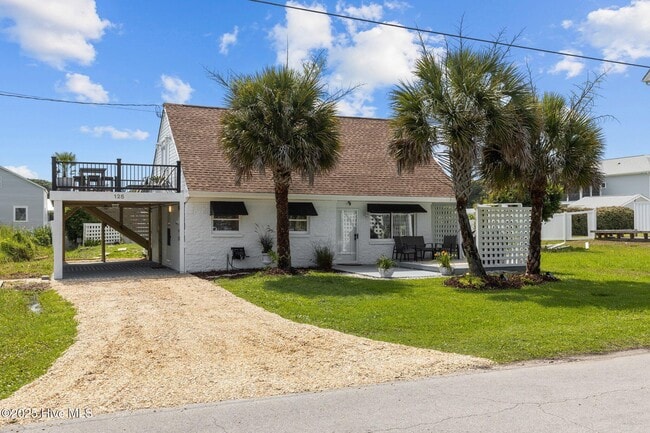Building Photo - 125 Pelican Dr