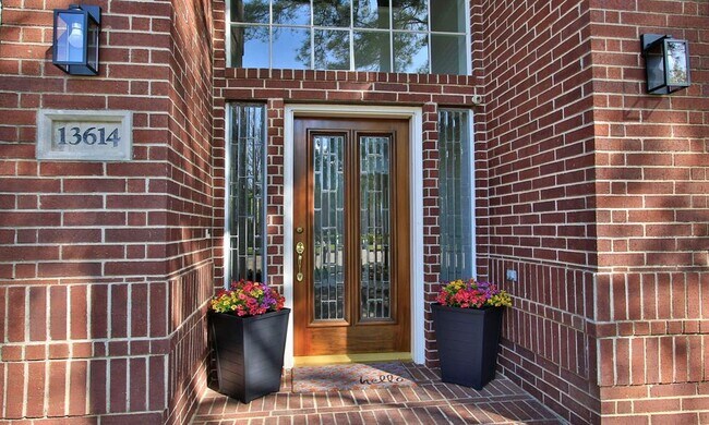 Building Photo - 13614 Cardinal Cove Ct