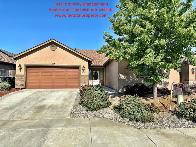 Building Photo - 318 S Wind Ct