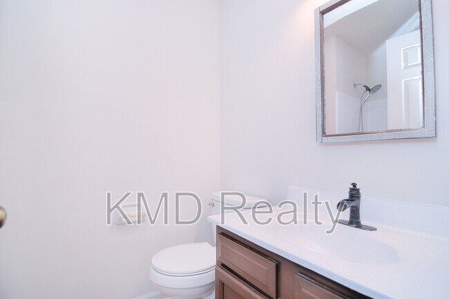 Building Photo - 6120 Meadow Rose Ln