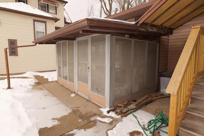 Building Photo - 4102 Elm Ave