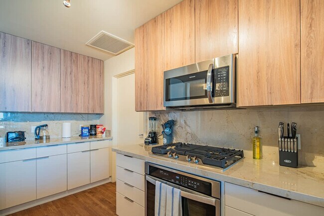 Building Photo - 101 N 1st Ave