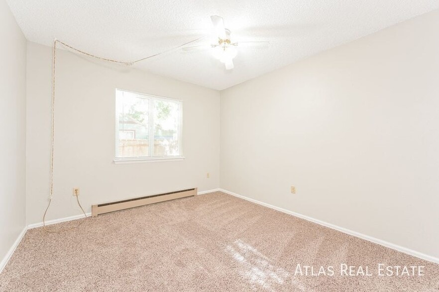 Building Photo - 3828 S Ouray Way