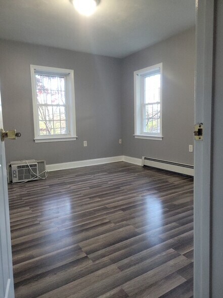 3rd bedroom - 54 Clarendon St