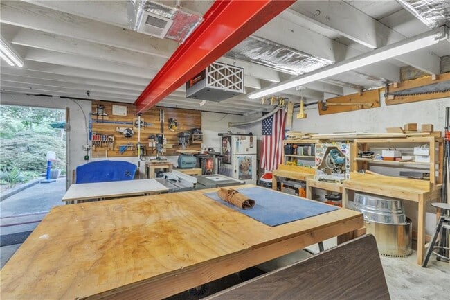 Building Photo - 3129 Rockaway Rd