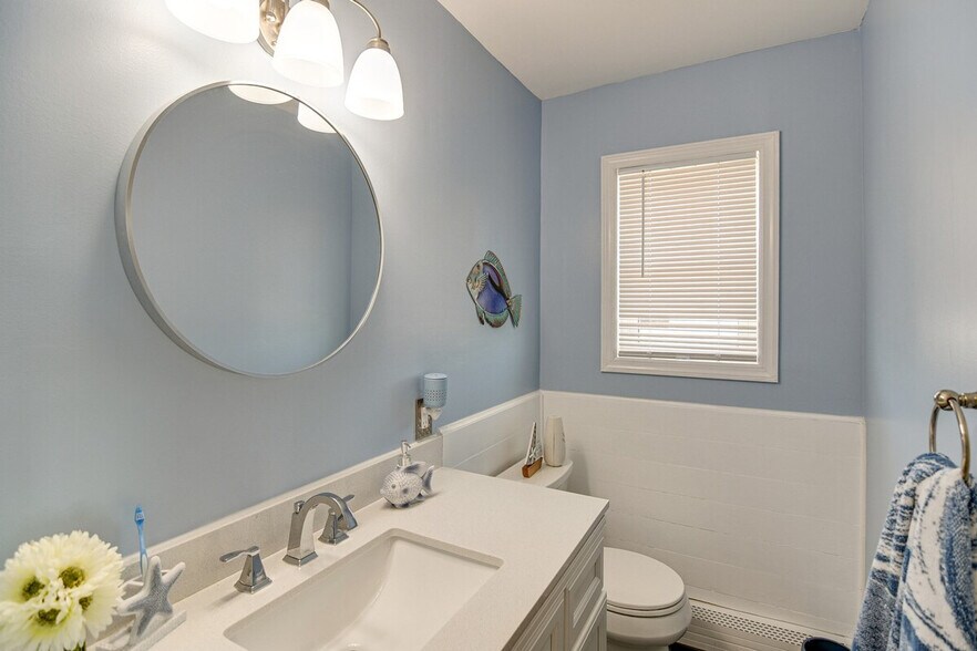 Building Photo - 1404 Hilo Bay Dr