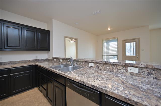 Building Photo - 2908 Bahar Dr