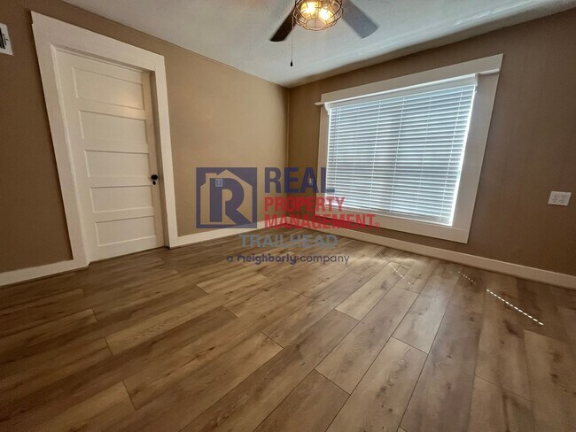 Building Photo - Charming 2-Bedroom Home for Rent in Tolar, TX!