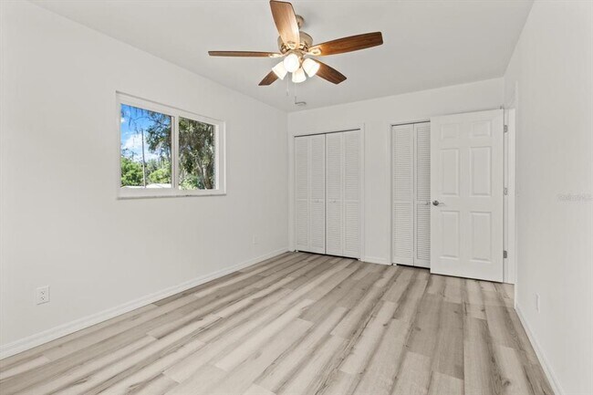 Building Photo - 1255 S Estate Point