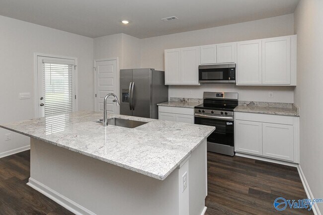 Building Photo - 231 Murphy Ln