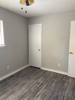 Building Photo - 318 N La Salle Dr