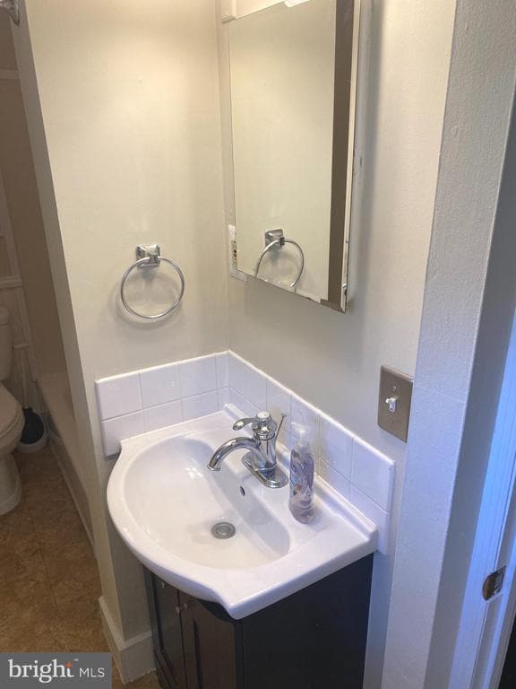 Building Photo - 224 Pinetown Rd