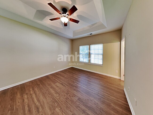 Building Photo - 116 Brewster Ct