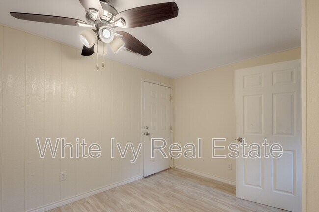 Building Photo - 4640 FM1374