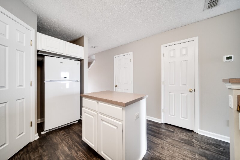 Building Photo - 3411 Harpeth Springs Dr