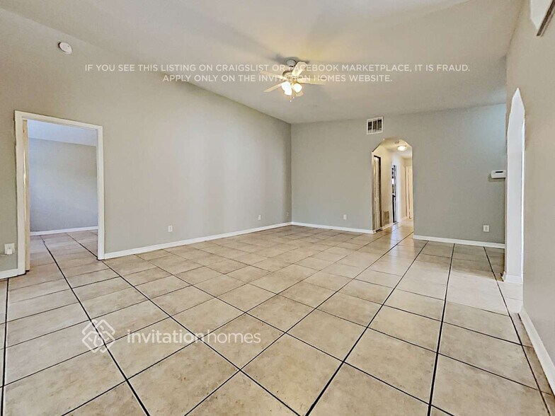 Building Photo - 2672 Whisper Lakes Club Cir