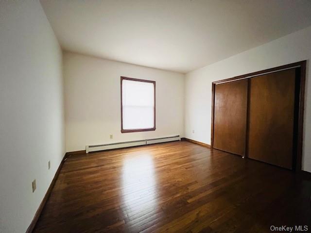 Building Photo - 120 Monhagen Ave