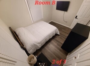 Building Photo - 1914 Dobbins Ave