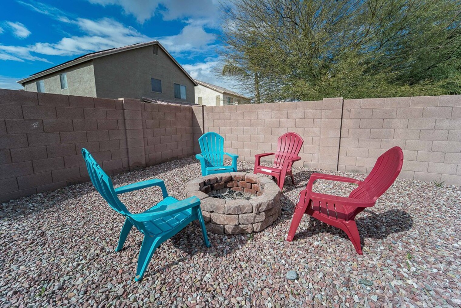 Building Photo - 1761 N St Francis Pl