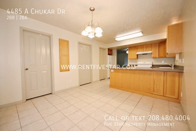 Building Photo - 4485 Chukar Dr