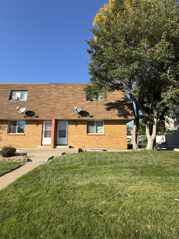 Building Photo - 2423 W 27th St