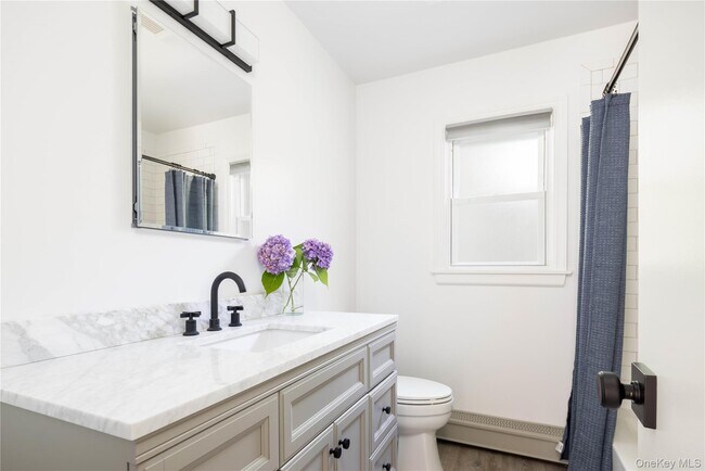 Building Photo - 795 Pine Tree Rd