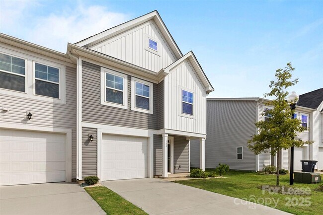 Building Photo - 144 Briana Marie Way