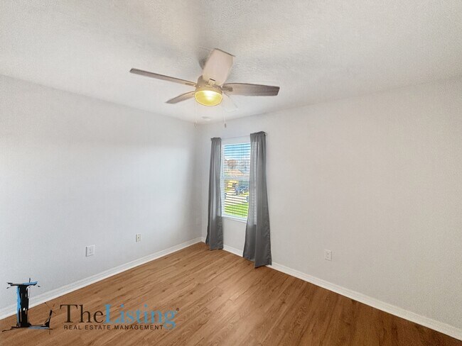 Building Photo - 11174 Savannah Landing Cir