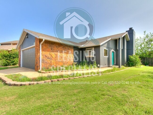 Building Photo - 2 Bed 2 Bath Garden Home in SW OKC's The R...