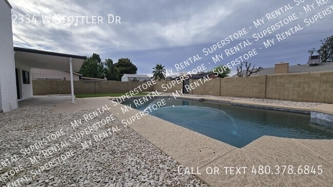 Building Photo - 2334 W Stottler Dr