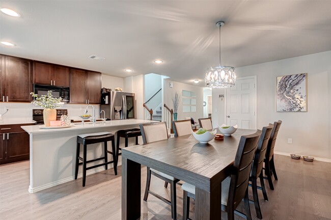 Building Photo - 23322 Dovetail Colony Ct