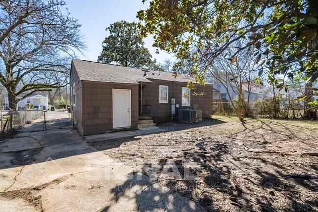 Building Photo - 5832 Court Q