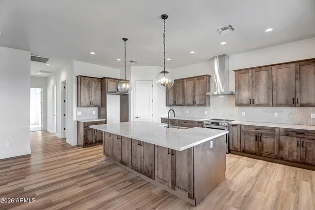 Building Photo - 750 S Grant Woods Pkwy