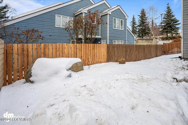 Building Photo - NEW YEAR NEW HOME! 3 bed, 2.5 bath, 2 car garage in South Anchorage