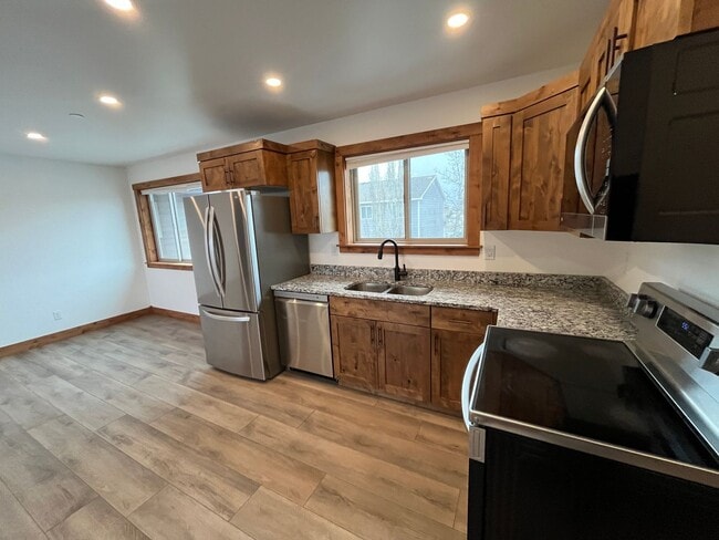 Building Photo - 48 Cedron Rd