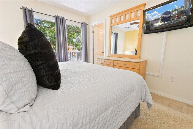 Building Photo - 8536 Crystal Cove Loop