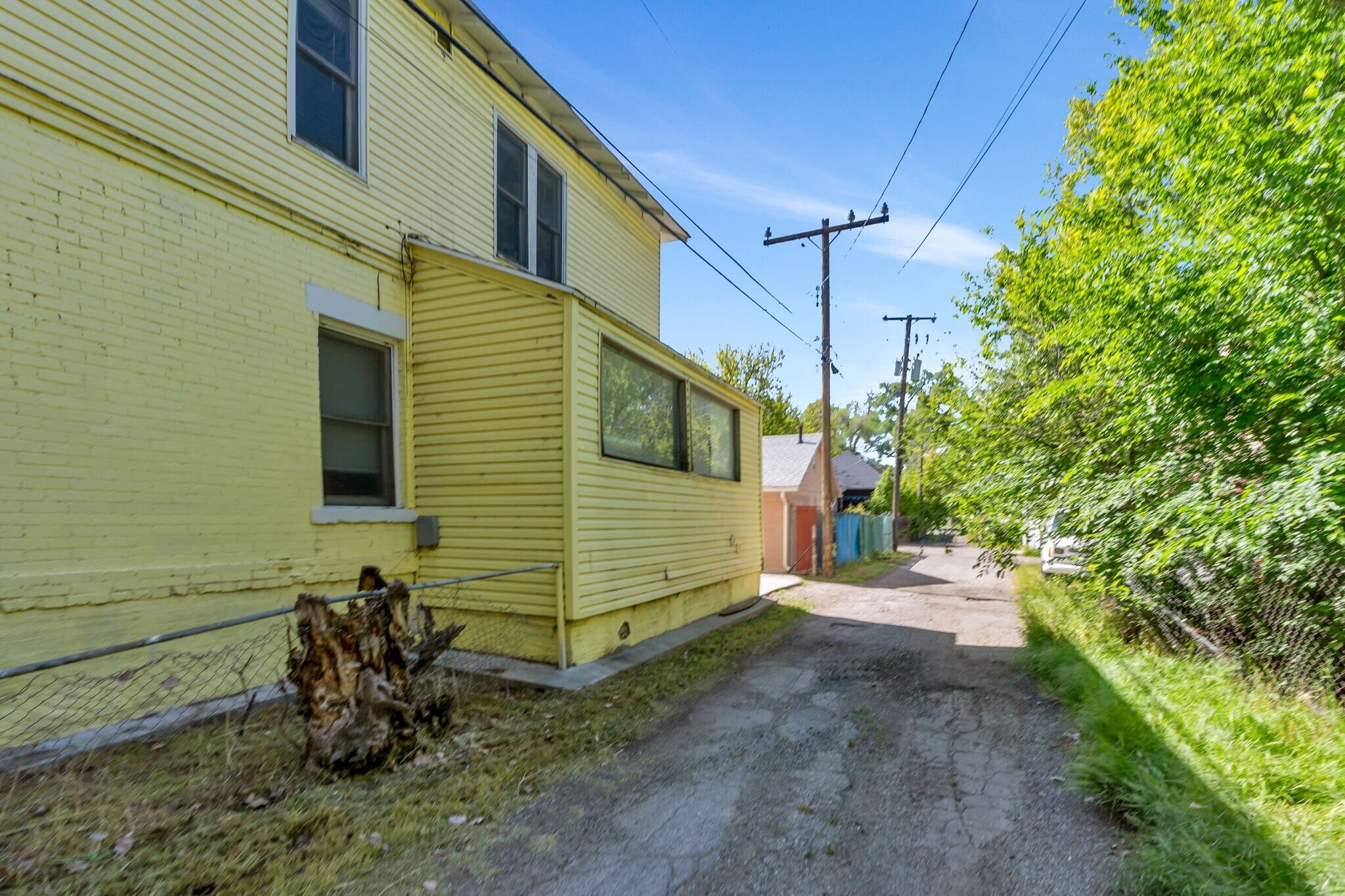Building Photo - 852 S 700 E