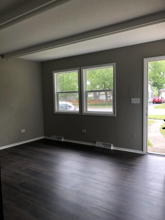 Building Photo - 3113 Gabriel Ave