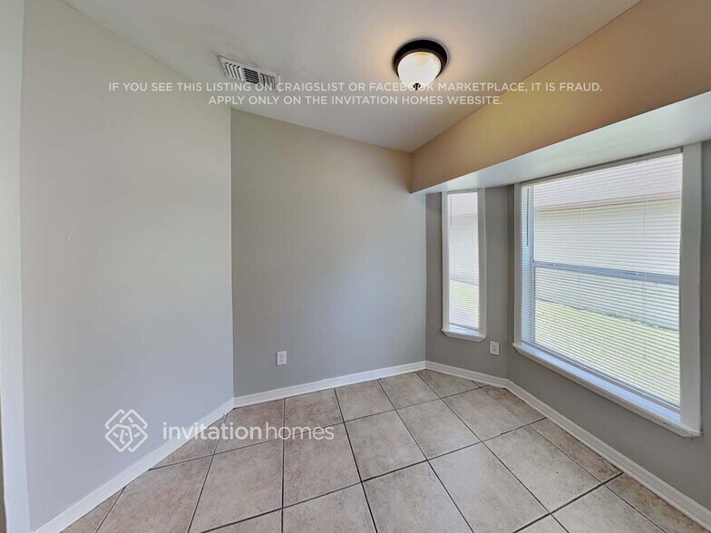 Building Photo - 2672 Whisper Lakes Club Cir