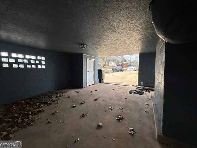 Building Photo - 36 Mitchell St