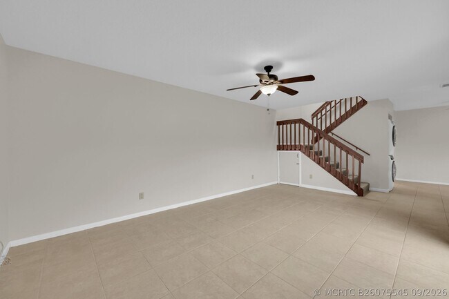 Building Photo - 5857 SE Windsong Ln