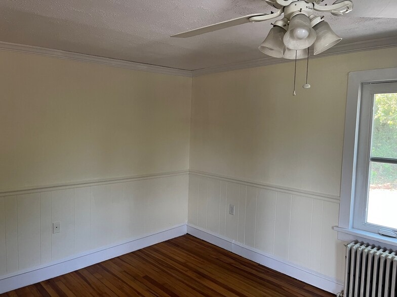 Building Photo - 961 Downingtown Pike
