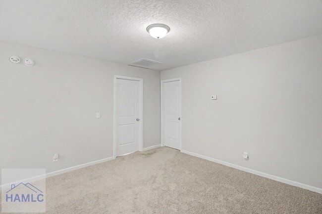 Building Photo - 14 Herty Ln