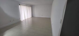Building Photo - 7747 SW 86th St