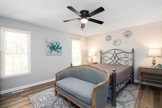 Building Photo - 4603 Stewart Reilly Dr