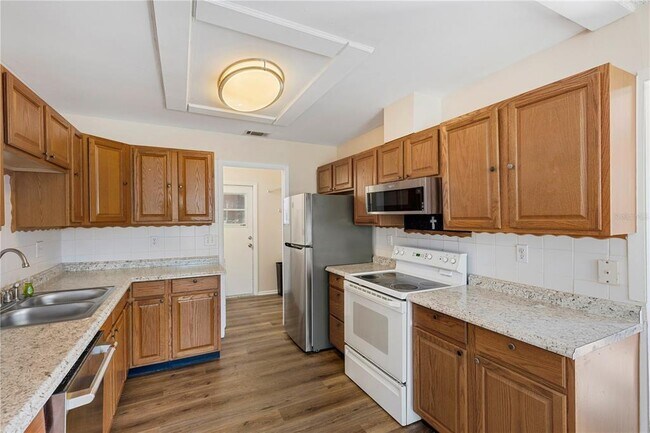 Building Photo - 1136 Forbes Trce