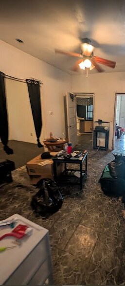 Building Photo - 1531 S Lydia Ave