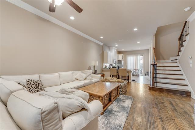 Building Photo - 818 Milton Way